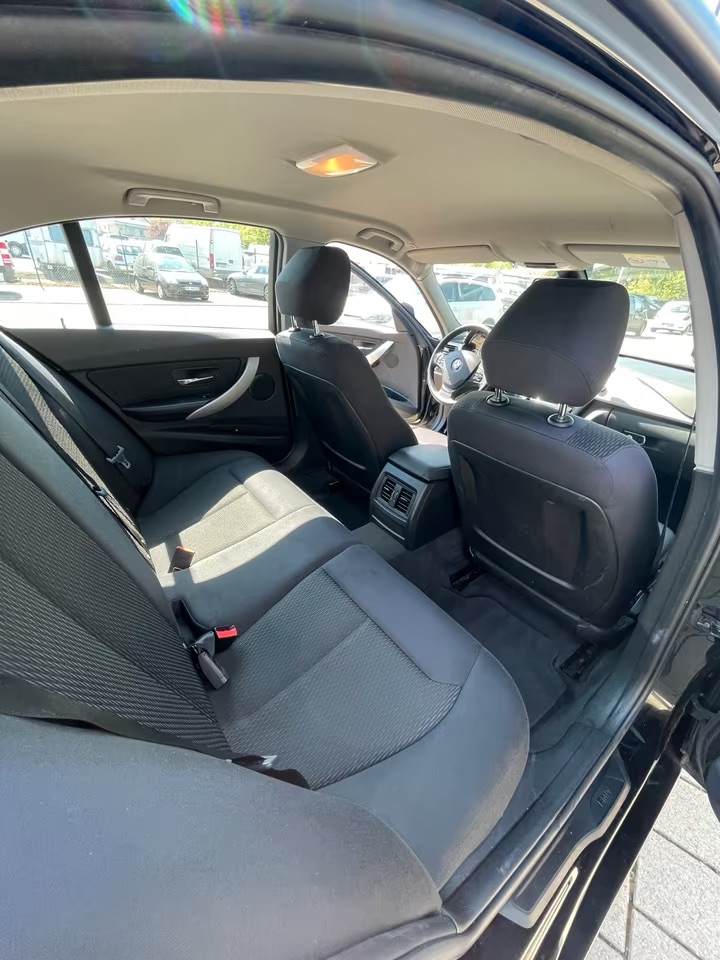 BMW 320d Automatik F30