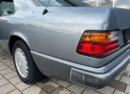 Mercedes Benz CE 230 W124 Oldtimer Coupe