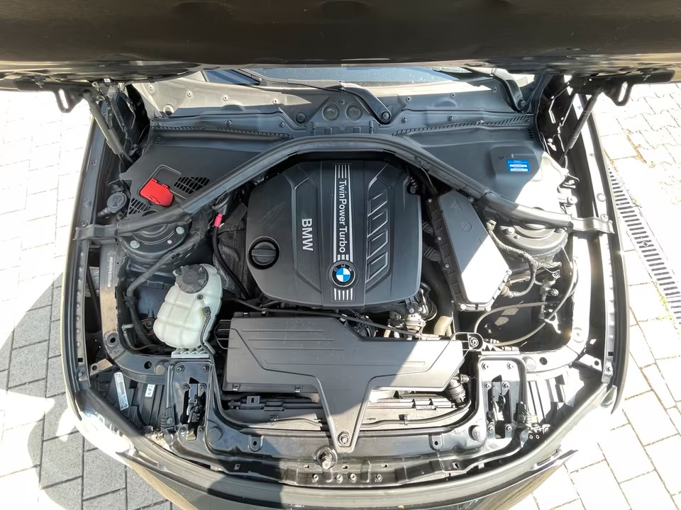 BMW 320d Automatik F30