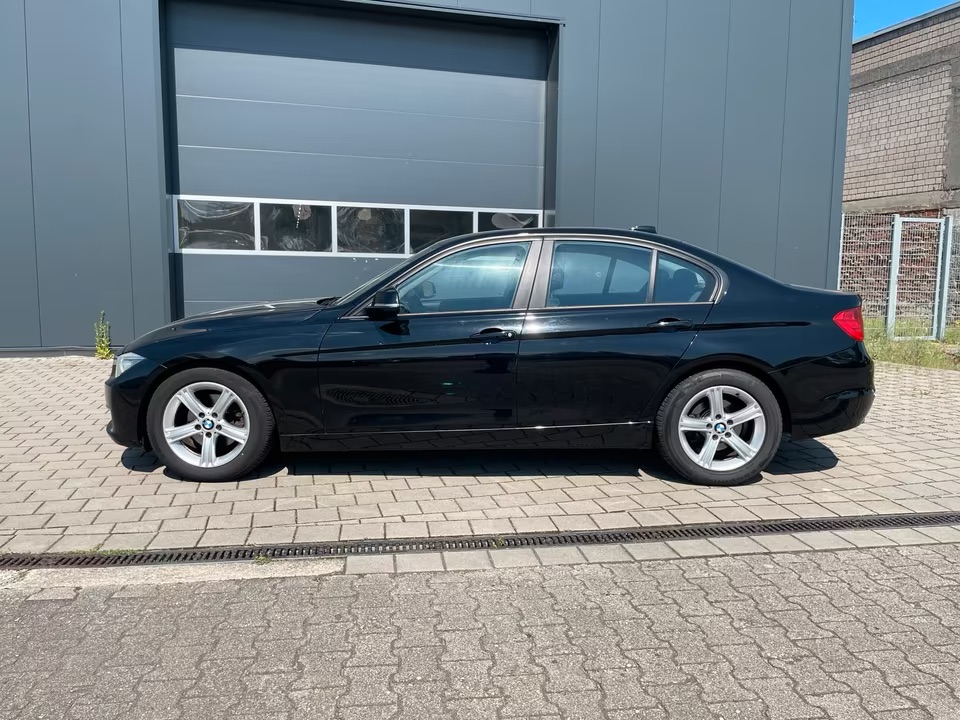 BMW 320d Automatik F30