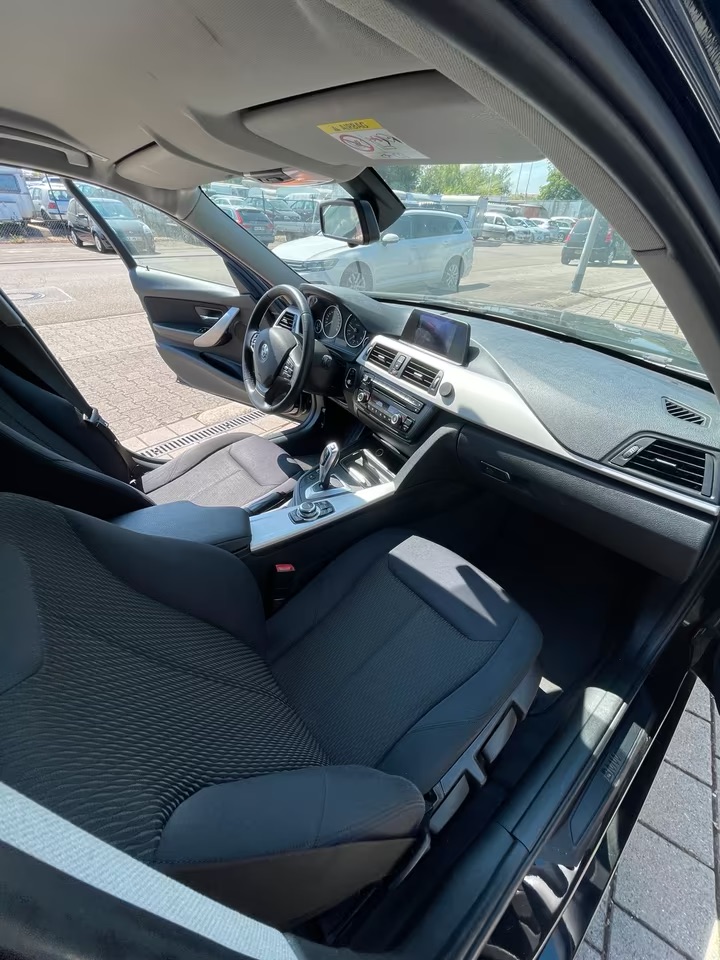 BMW 320d Automatik F30