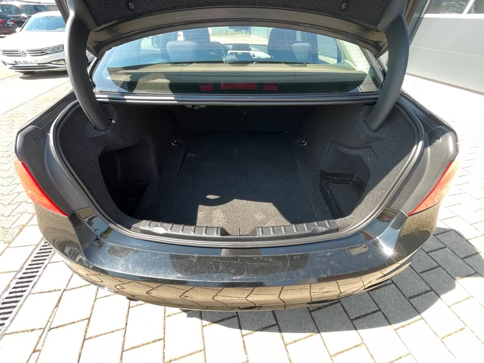 BMW 320d Automatik F30